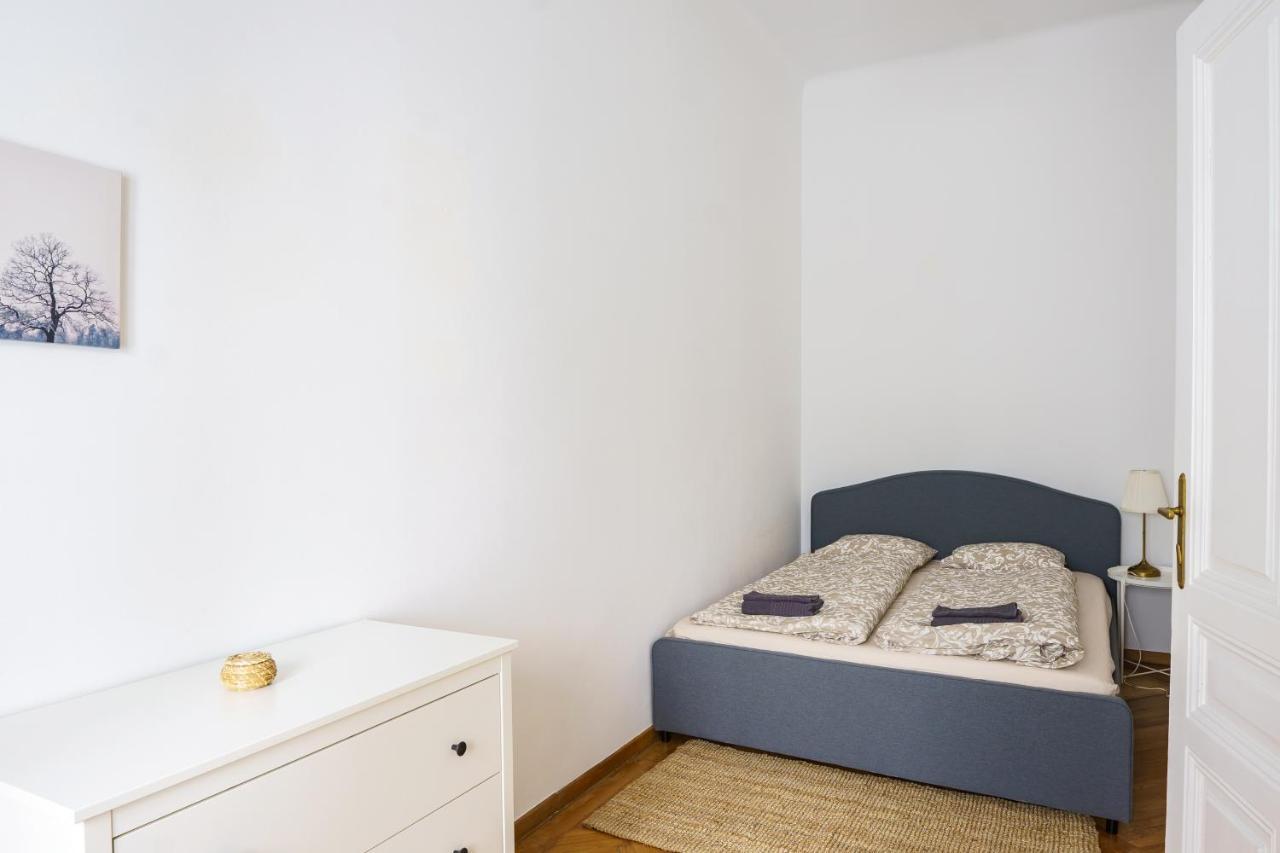 Naschmarkt Appartement *